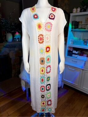 Anna & Ava White Granny Square Crochet Front Maxi Pool Coverup, OS
